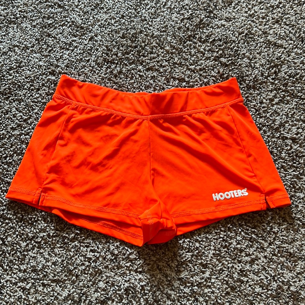 Hooters spandex shorts
